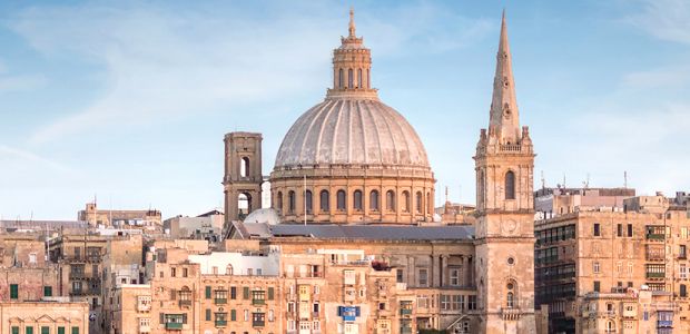 Luxusní realitní kancelár SLIEMA